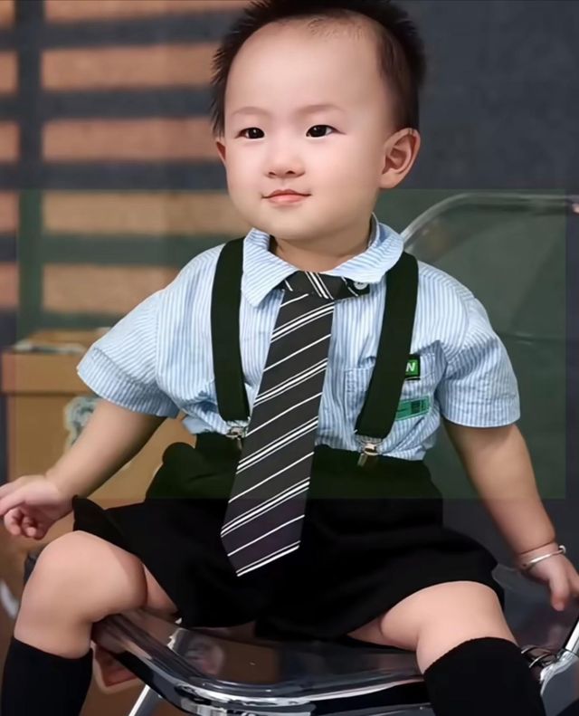 不再提王思聪!要出国旅游散心治愈自己麻将胡了模拟器黄一鸣折腾不下去了直言(图9) 不再提王思聪!要出国旅游散心治愈自己麻将胡了模拟器黄一鸣折腾不下去了直言(图9)