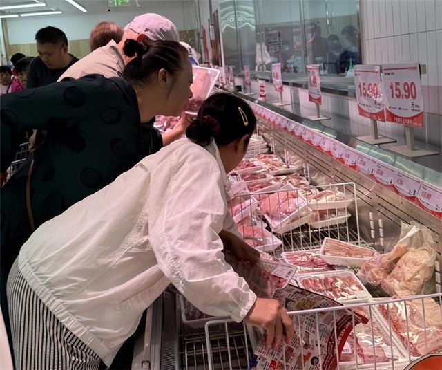 季“放大招”：击穿底价暖冬火锅嗨翻天！麻将胡了模拟器京东折扣超市1111火锅(图2)